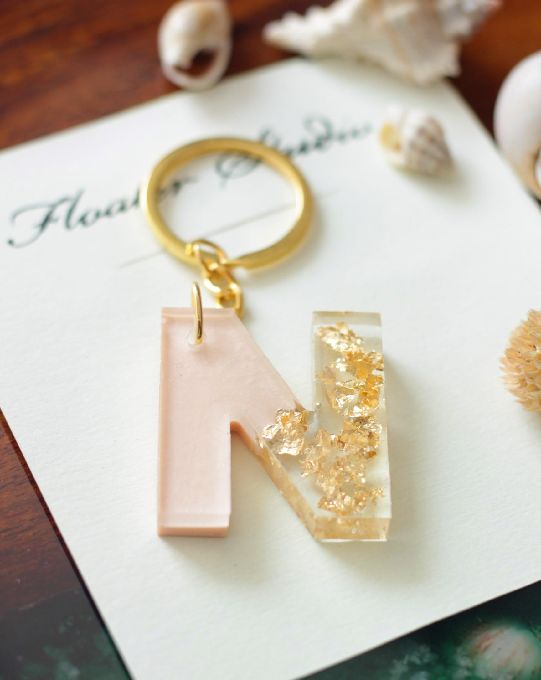 Premium Customized Resin Letter Keychain | Personalized Alphabet Keyring with Gold/Silver Flakes